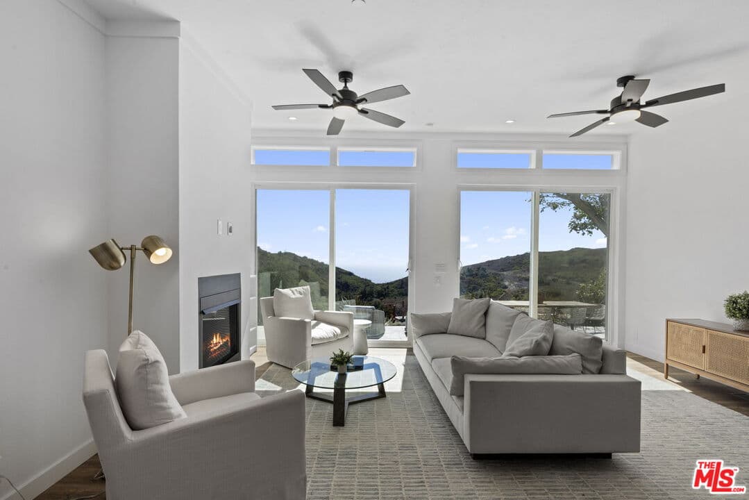 3BR House in Malibu β $6,000/mo