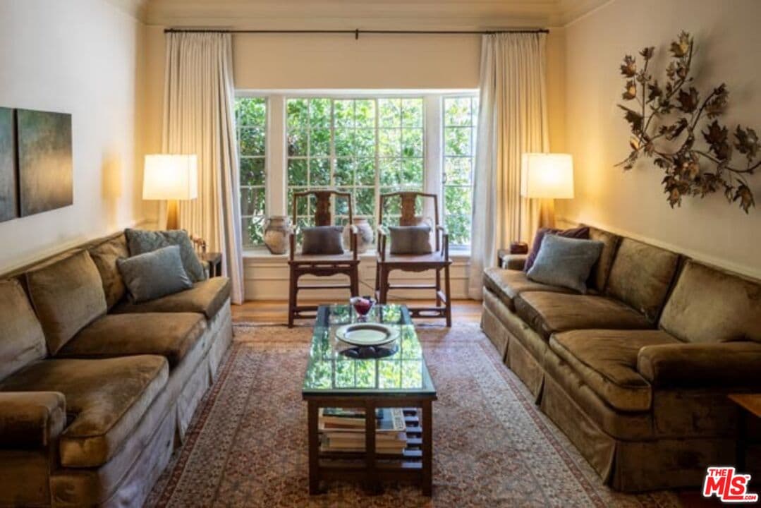 1 bd, 1 ba Apartment in Beverly Hills, CA — $4,500/mo — photo 2