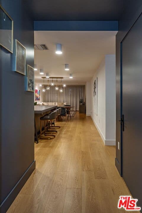 2 bd, 3 ba Condo in Los Angeles, CA — $8,950/mo — photo 2