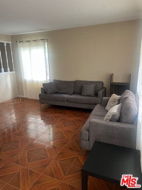 4 bd, 2 ba House in Palmdale, CA — $2,990/mo — photo 2