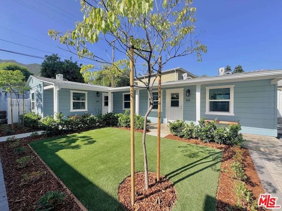 1 bd, 1 ba House in Burbank, CA — $2,695/mo — photo 2