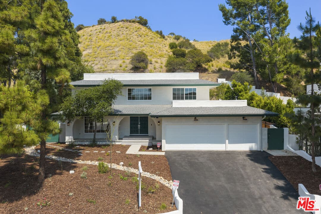 5BR House in Los Angeles β $9,750/mo