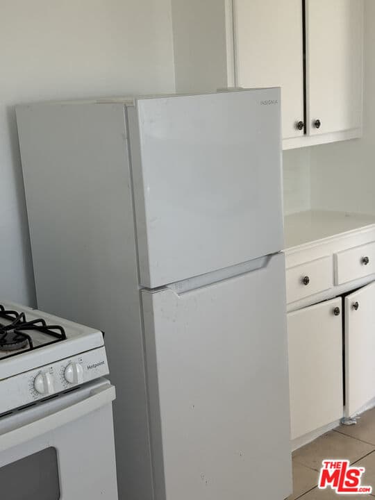 2 bd, 1 ba Apartment in Los Angeles, CA — $2,195/mo — photo 2