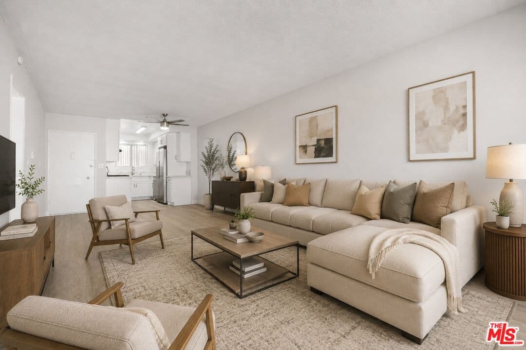 2 bd, 2 ba Apartment in West Hollywood, CA — $2,895/mo — photo 2
