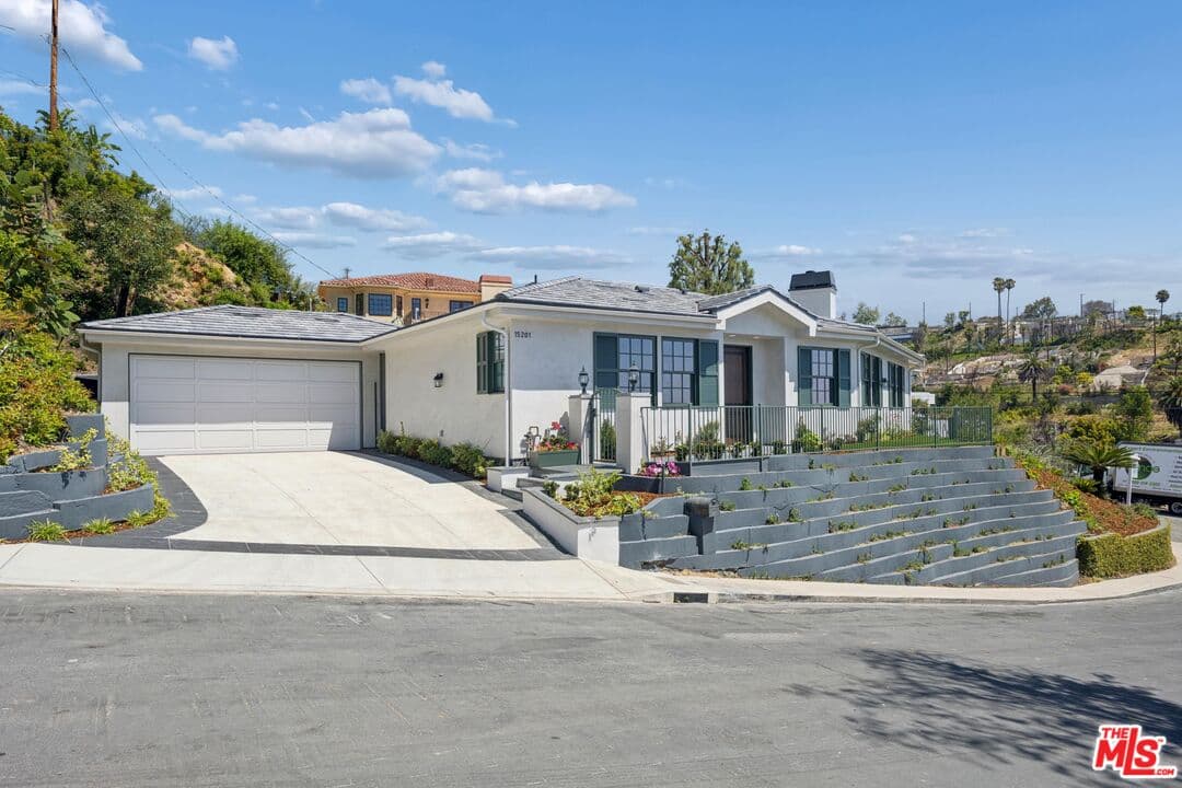 3 bd, 4 ba House in Pacific Palisades, CA — $12,000/mo — photo 1