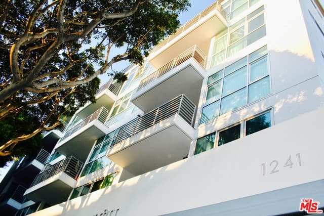 2 bd, 2 ba Apartment in Santa Monica, CA — $4,595/mo — photo 1