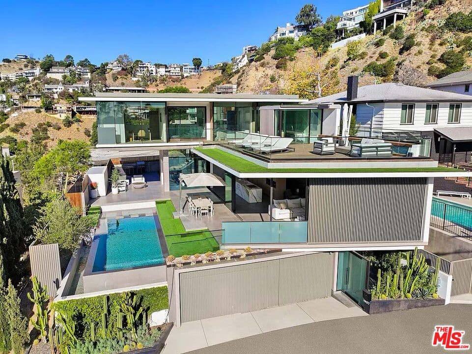 5 bd, 7 ba House in Los Angeles, CA — $50,000/mo — photo 1