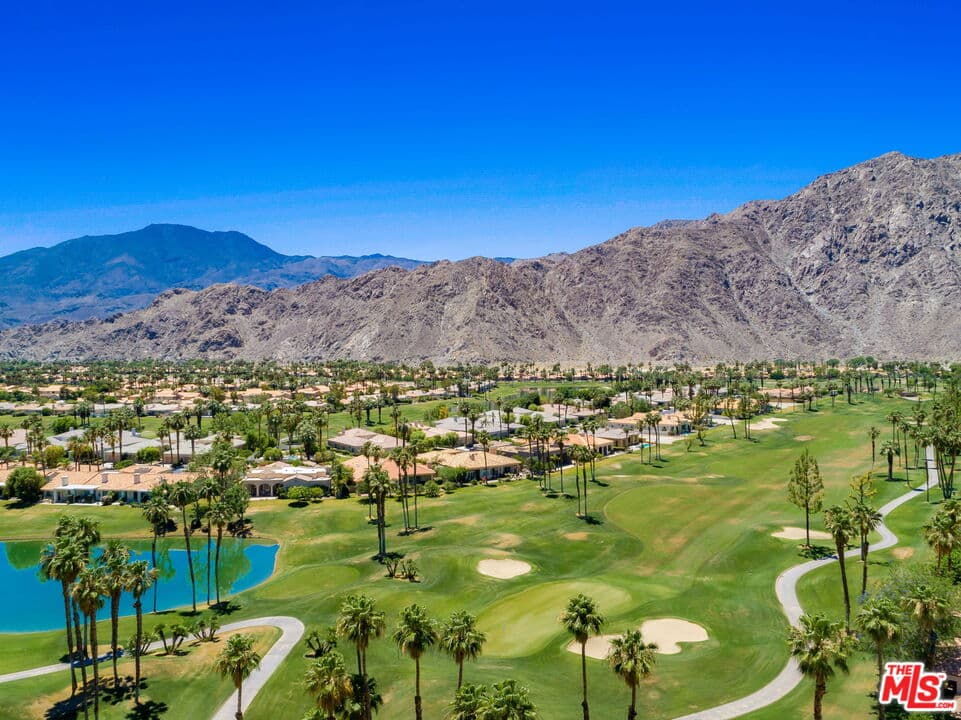 2 bd, 2 ba Condo in La Quinta, CA — $4,500/mo — photo 2