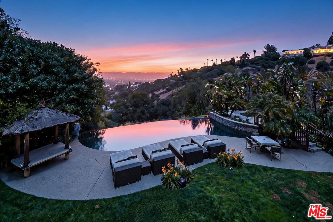 5BR House in Beverly Hills — $35,000/mo