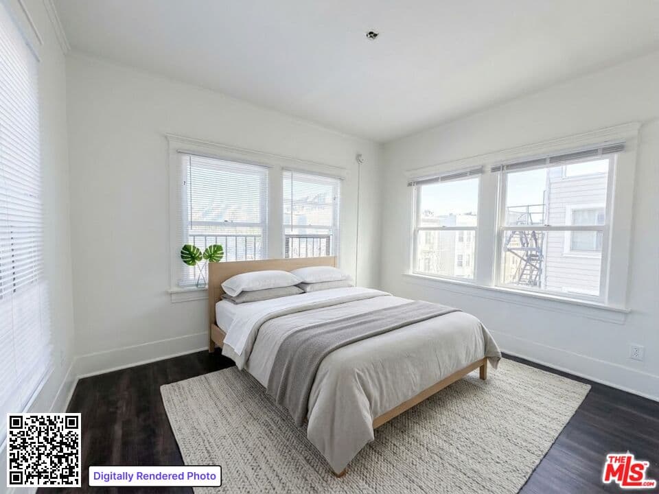 2 bd, 2 ba Apartment in Los Angeles, CA — $2,150/mo — photo 2