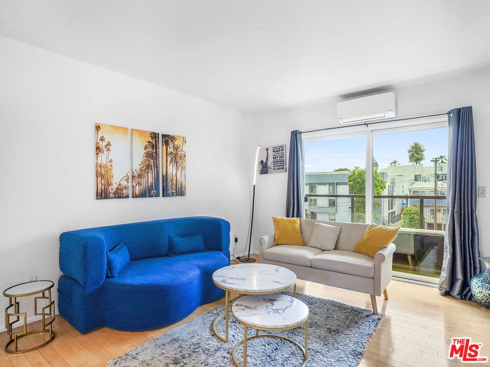 1 bd, 1 ba Condo in West Hollywood, CA — $2,999/mo — photo 2