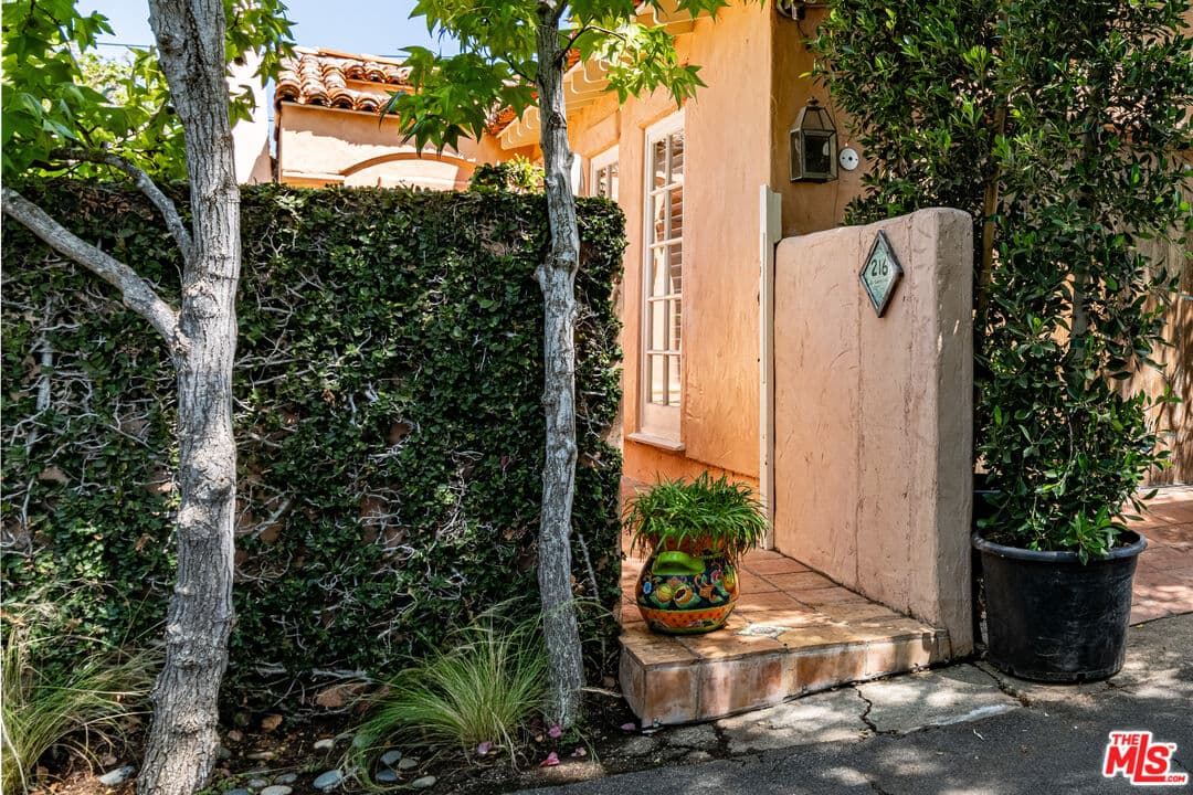 1 bd, 1 ba House in Los Angeles, CA — $3,000/mo — photo 1