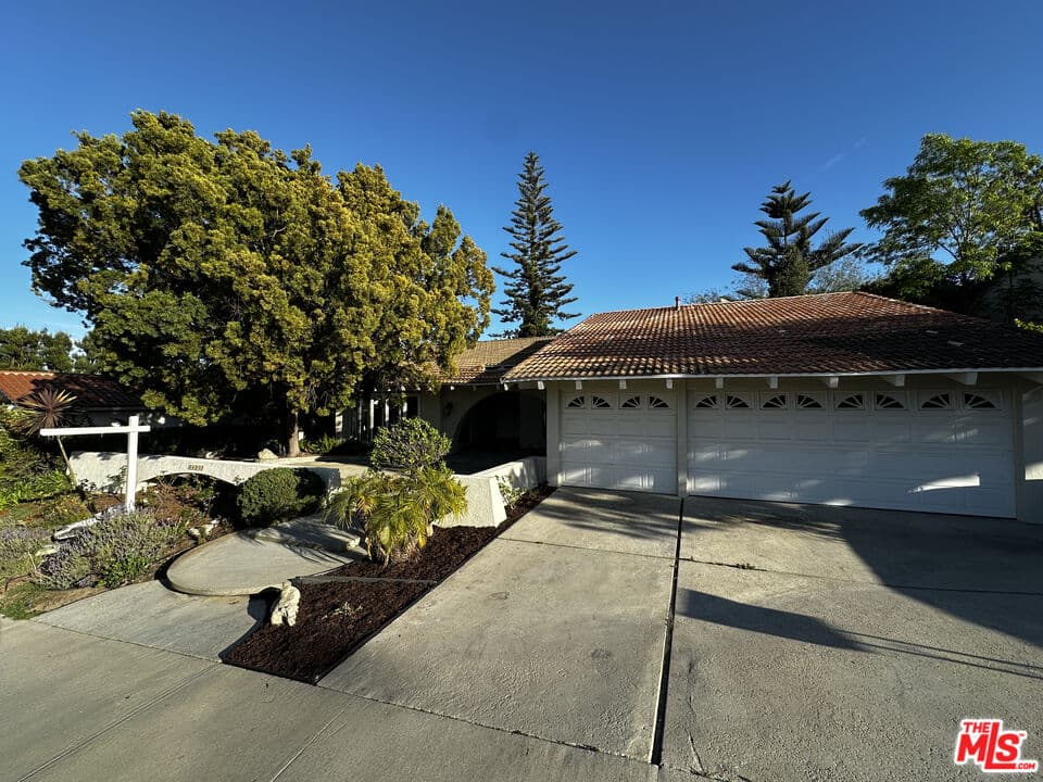 3 bd, 2 ba House in Palos Verdes Peninsula, CA — $6,500/mo — photo 2
