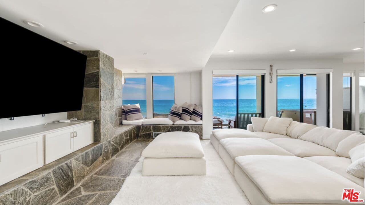 4 bd, 4 ba House in Malibu, CA — $22,500/mo — photo 1