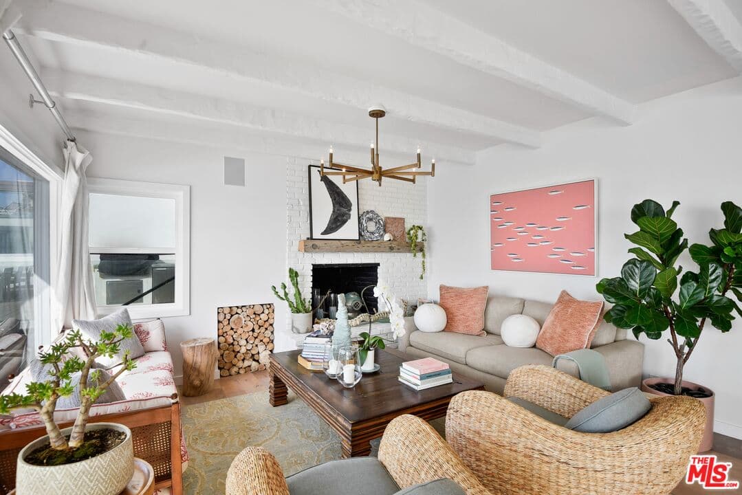 3 bd, 3 ba House in Malibu, CA — $35,000/mo — photo 2