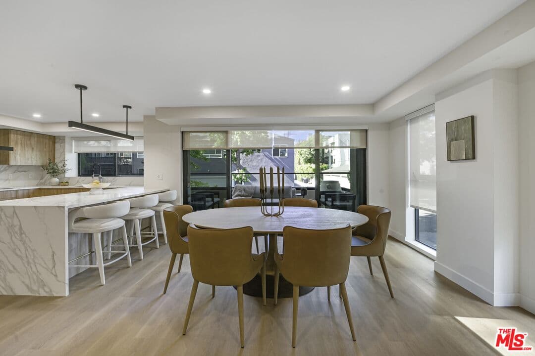 2BR Condo in Beverly Hills β $16,000/mo