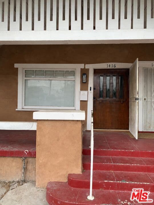 2 bd, 1 ba Apartment in Los Angeles, CA — $2,400/mo — photo 2
