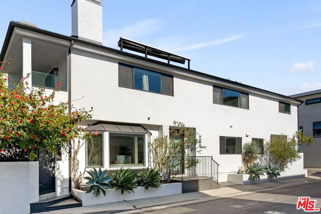4 bd, 4 ba House in Marina Del Rey, CA — $18,000/mo — photo 1