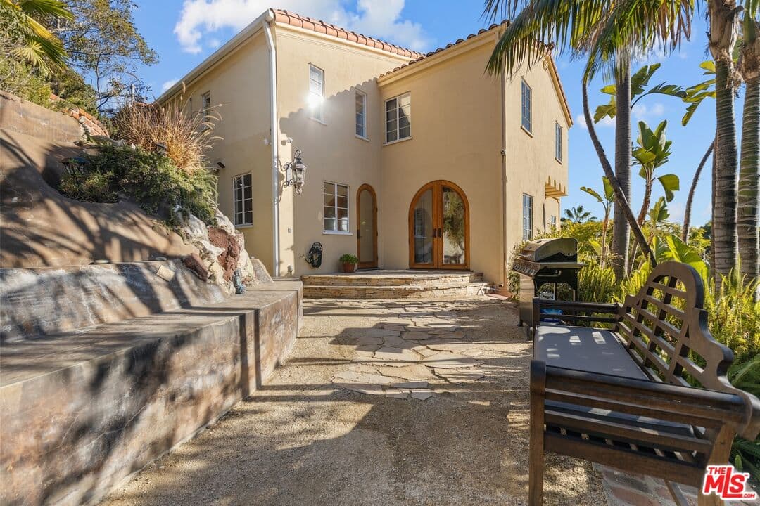 6 bd, 6 ba House in Los Angeles, CA — $19,500/mo — photo 2
