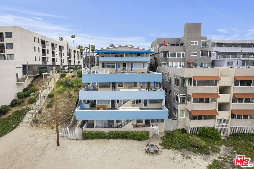 1 bd, 1 ba Condo in Long Beach, CA — $3,500/mo — photo 2
