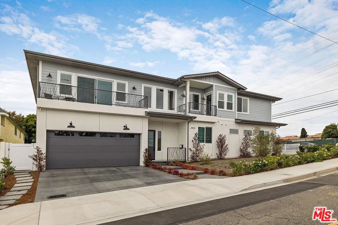 4 bd, 3 ba Townhouse in Redondo Beach, CA — $10,000/mo — photo 1