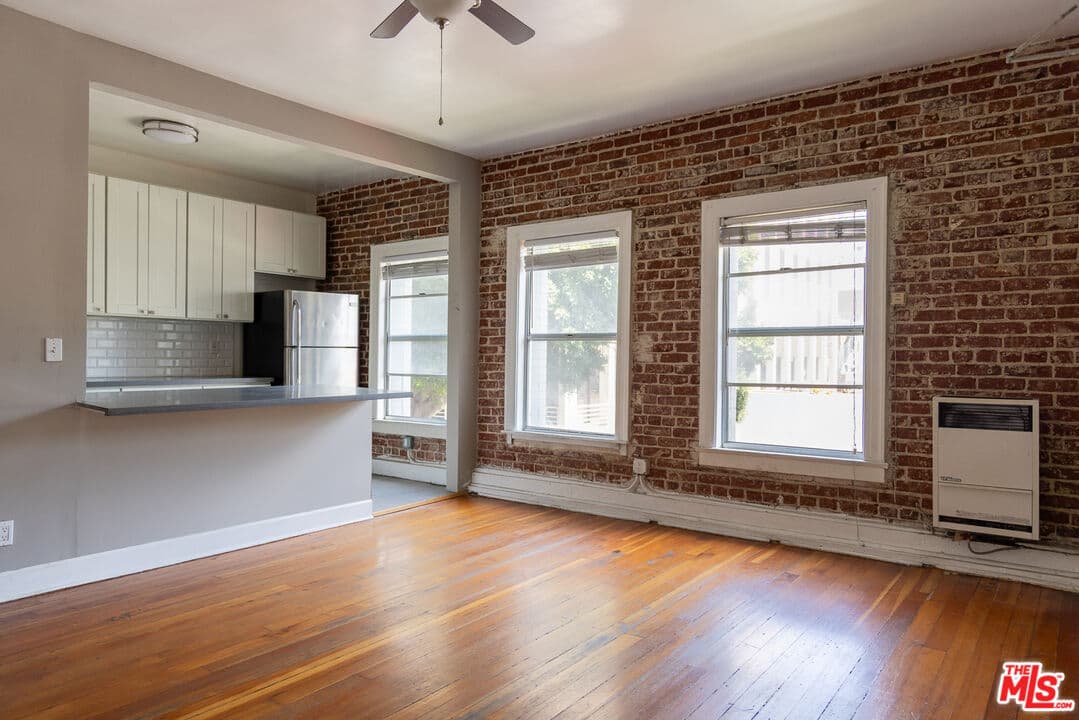 Studio, 1 ba Apartment in Los Angeles, CA — $1,399/mo — photo 1