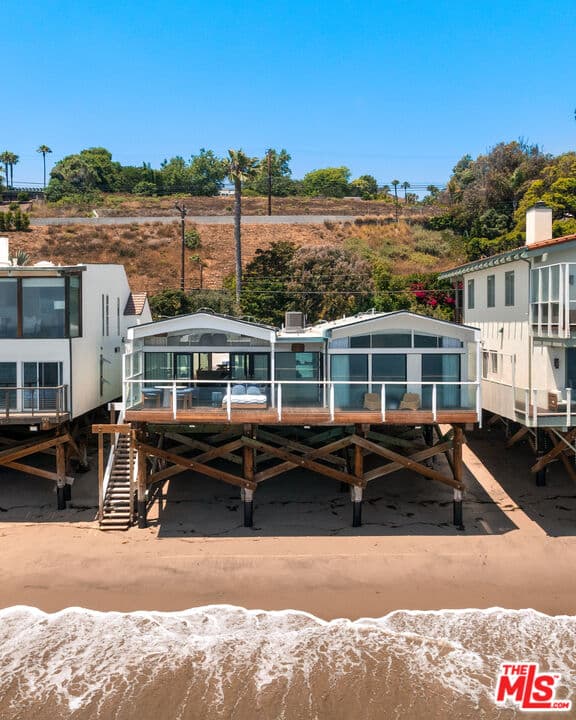 3BR House in Malibu β $50,000/mo