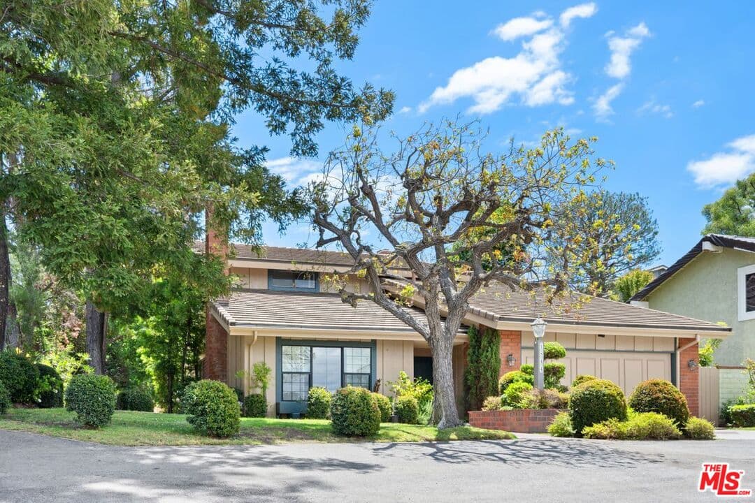 4 bd, 3 ba House in Pacific Palisades, CA — $9,000/mo — photo 1