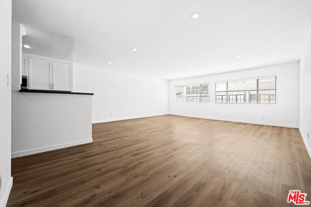 3 bd, 2 ba Townhouse in Beverly Hills, CA — $5,450/mo — photo 1
