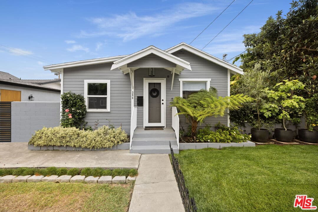 1 bd, 1 ba House in Inglewood, CA — $2,850/mo — photo 1
