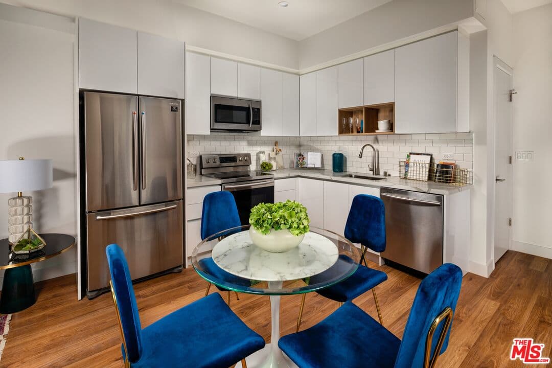 1 bd, 1 ba Townhouse in Los Angeles, CA — $2,950/mo — photo 1