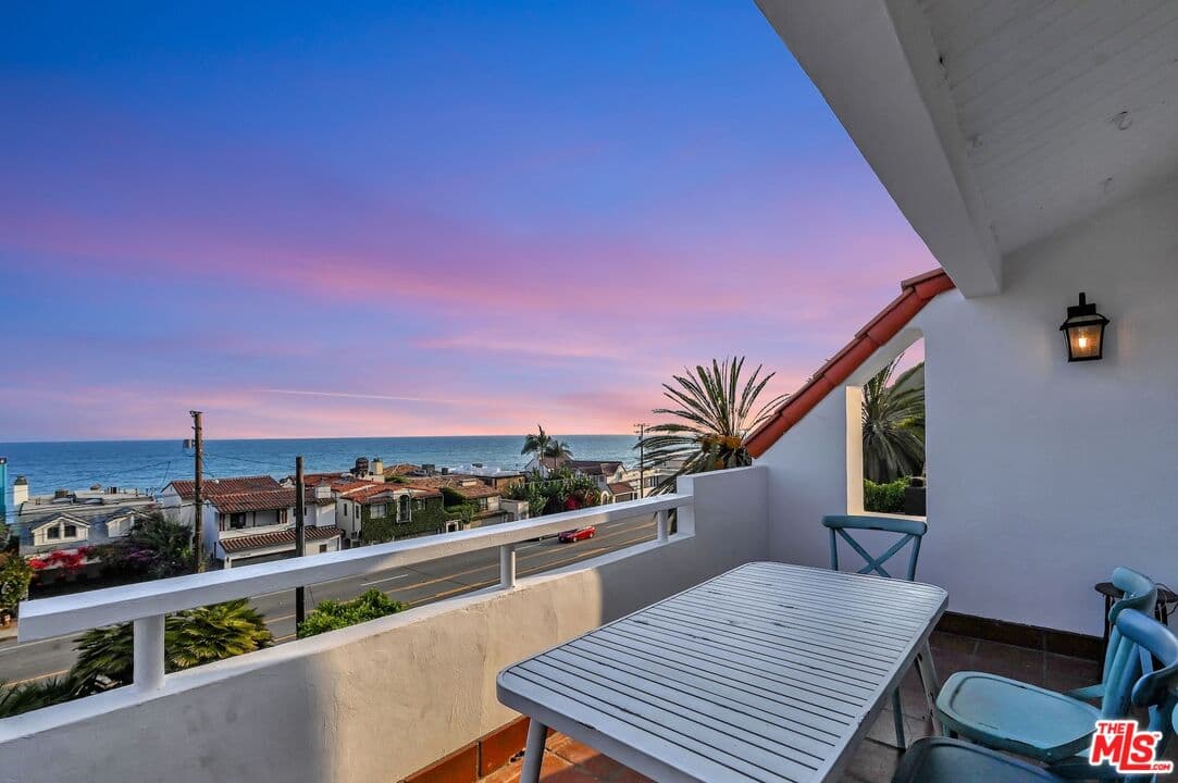 3 bd, 3 ba Townhouse in Malibu, CA — $13,995/mo — photo 1