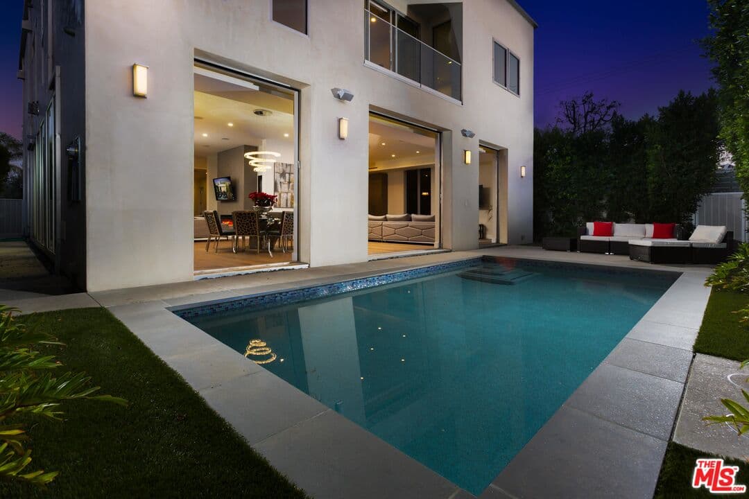 5 bd, 5 ba House in Los Angeles, CA — $19,500/mo — photo 1