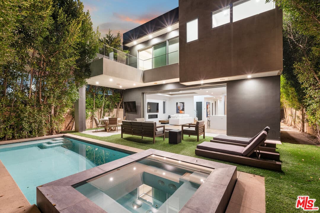 5BR House in Los Angeles β $19,500/mo