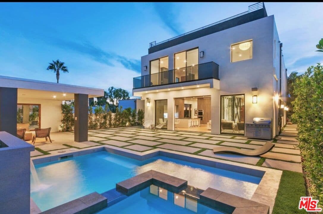 4 bd, 4 ba House in Los Angeles, CA — $19,500/mo — photo 1