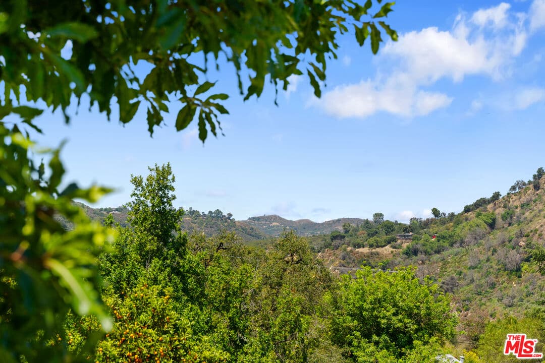 4 bd, 3 ba Apartment in Topanga, CA — $7,400/mo — photo 1