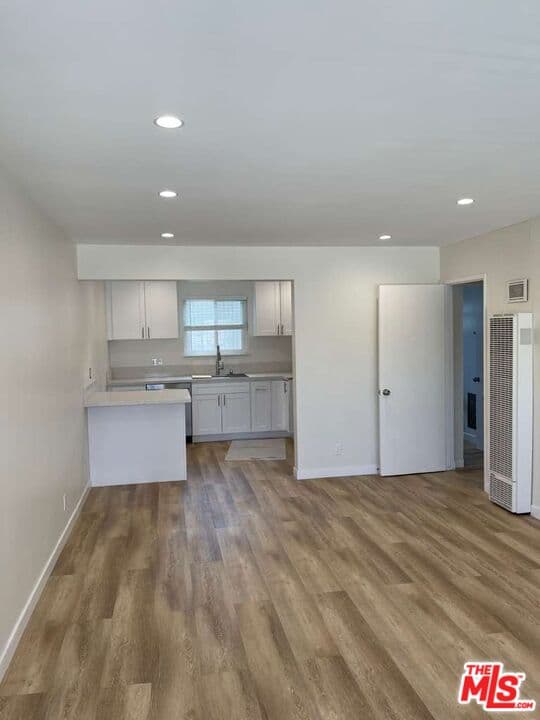 2 bd, 1 ba Apartment in Santa Monica, CA — $2,800/mo — photo 1