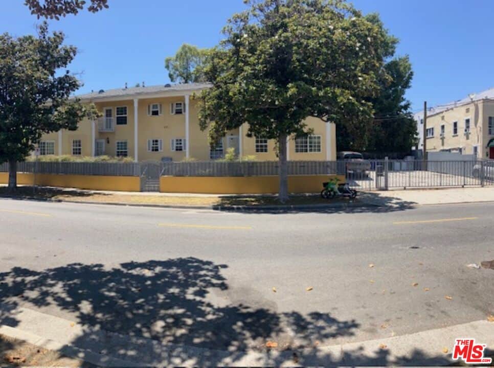 Street View (photo 1 of 13)