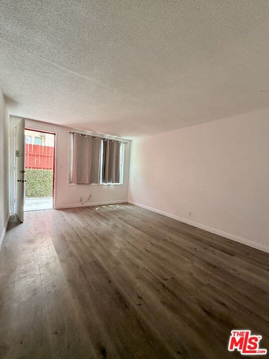 1 bd, 1 ba Apartment in Los Angeles, CA — $1,895/mo — photo 2