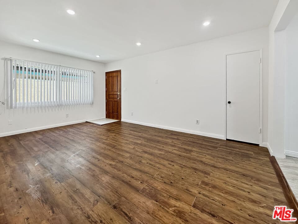2 bd, 1 ba Apartment in Inglewood, CA — $2,795/mo — photo 2