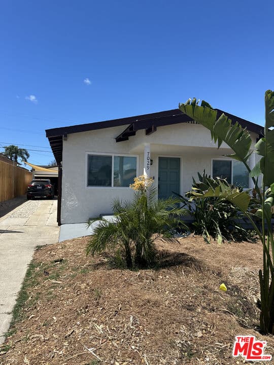 2 bd, 1 ba House in Los Angeles, CA — $3,750/mo — photo 1