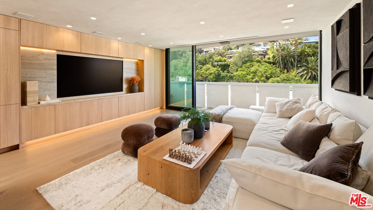 1 bd, 2 ba Condo in West Hollywood, CA — $8,500/mo — photo 1