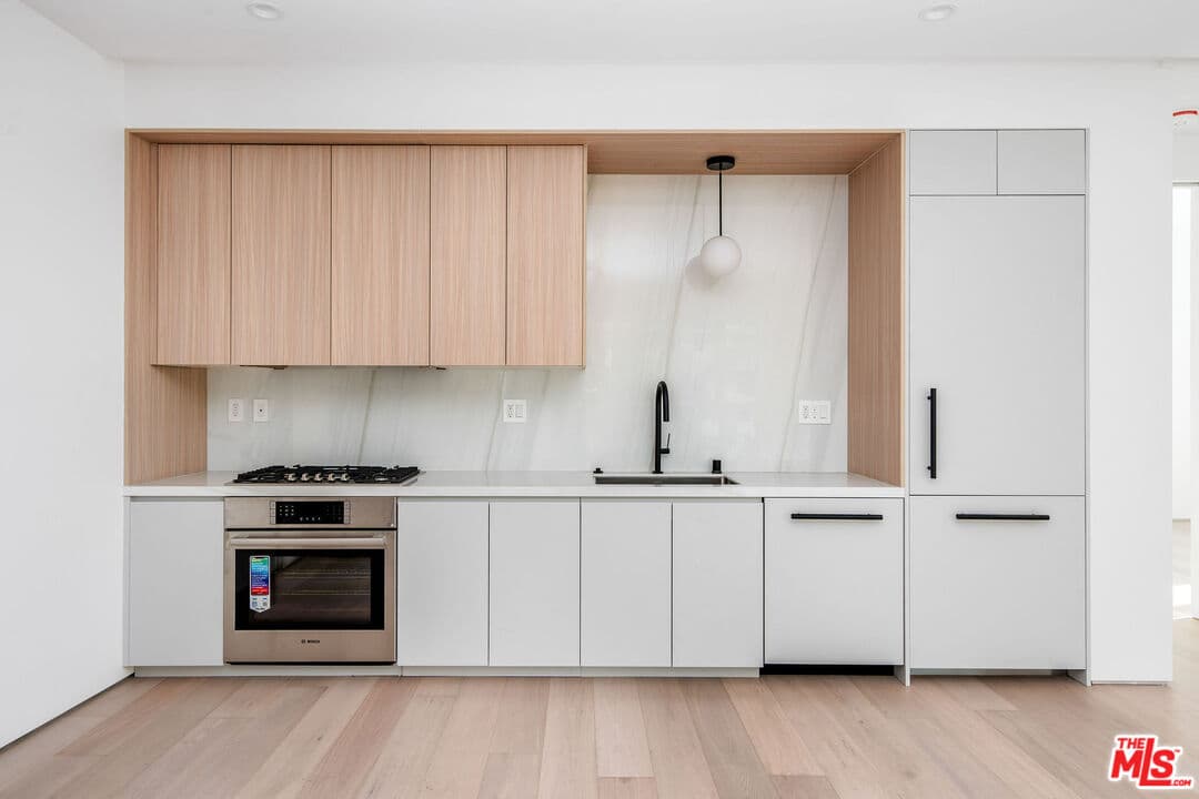 2 bd, 2 ba Apartment in West Hollywood, CA — $7,495/mo — photo 1