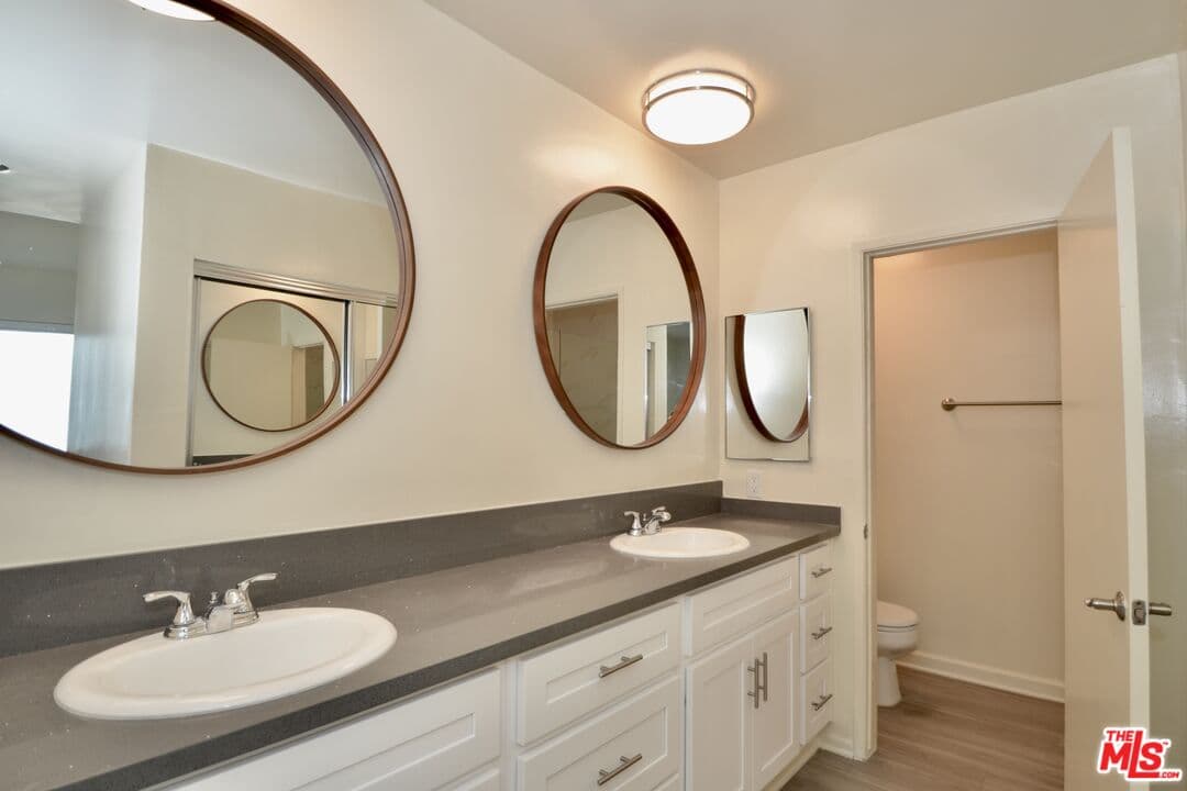 16 bd, 16 ba Apartment in Malibu, CA — $5,750/mo — photo 2