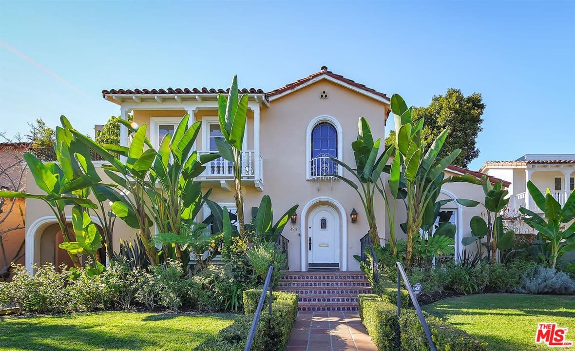 4 bd, 3 ba House in Beverly Hills, CA — $13,950/mo — photo 1