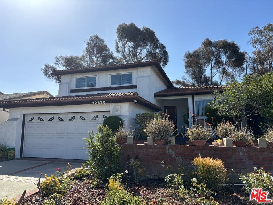5 bd, 3 ba House in Los Angeles, CA — $6,500/mo — photo 1