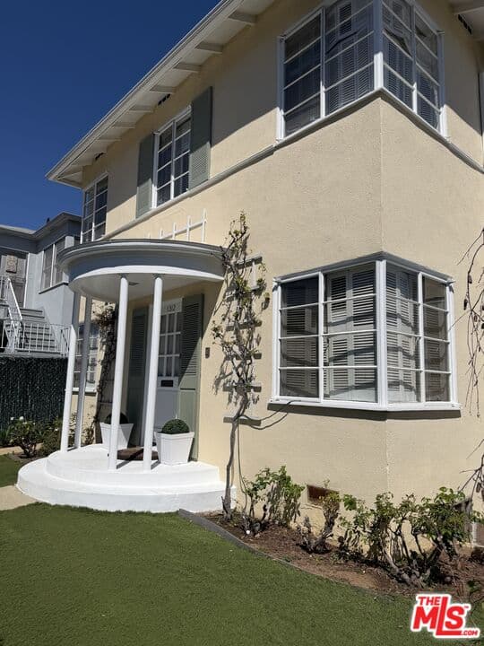 1BR Apartment in Los Angeles β $3,000/mo