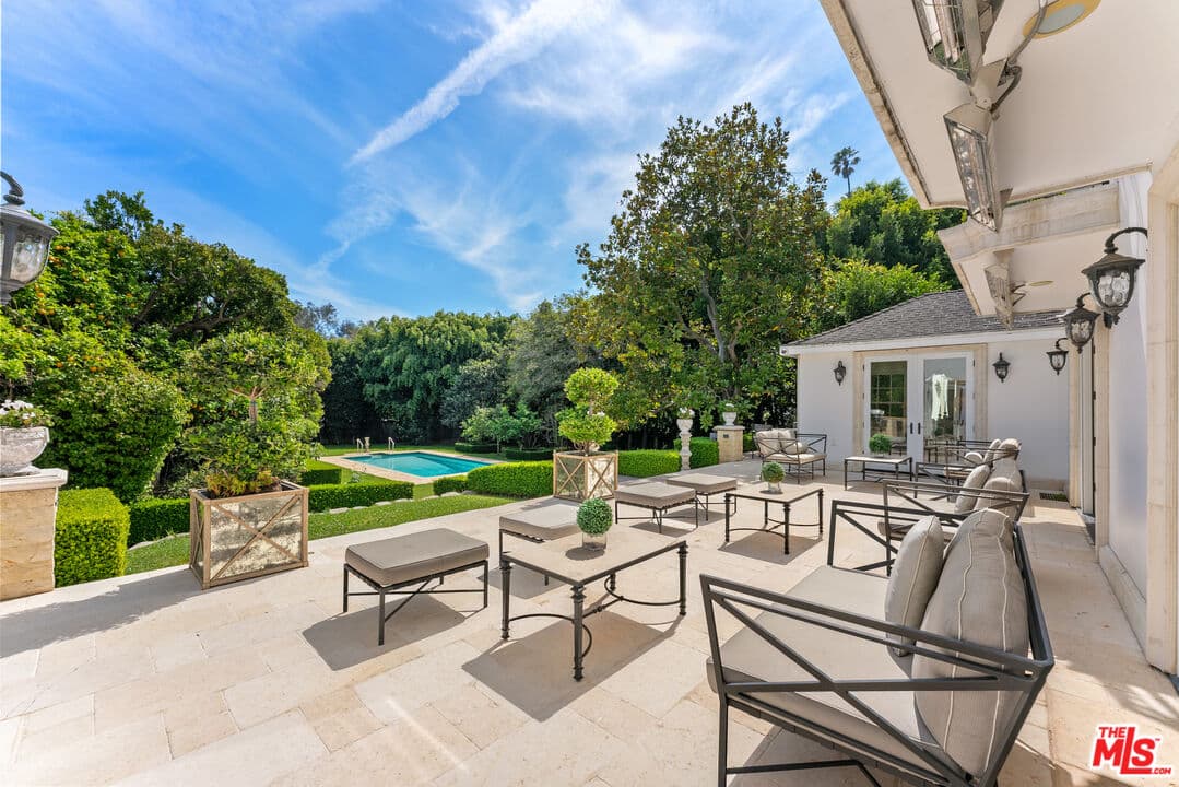 4 bd, 5 ba House in Los Angeles, CA — $33,000/mo — photo 2