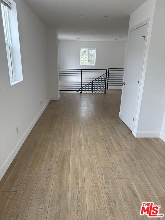 4 bd, 4 ba Townhouse in Los Angeles, CA — $4,000/mo — photo 2