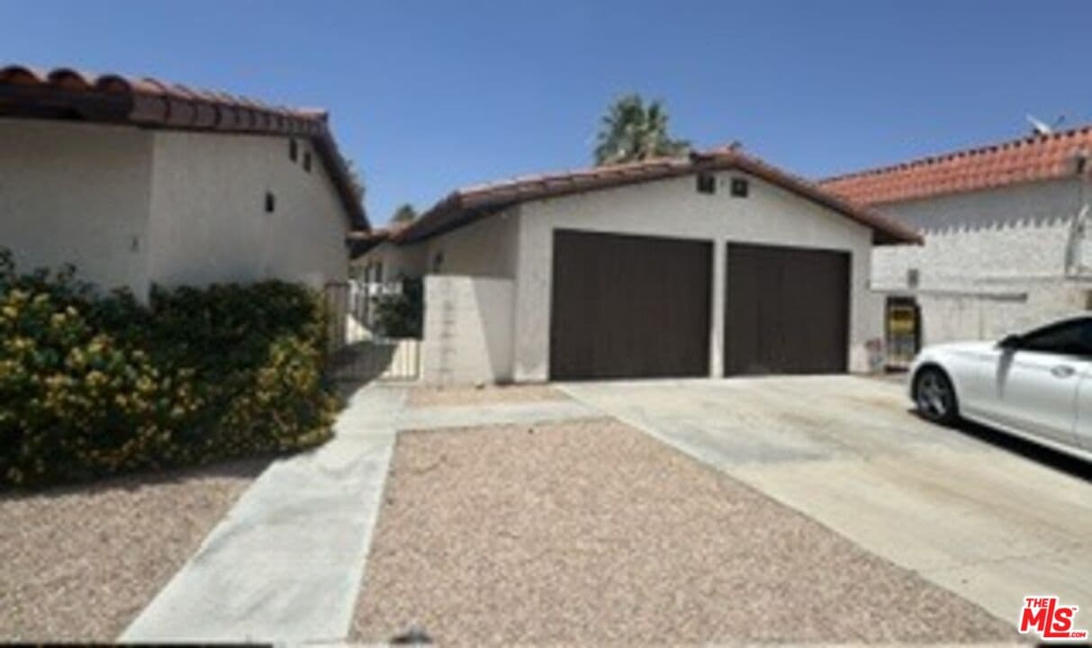 2 bd, 2 ba House in Palm Desert, CA — $2,300/mo — photo 1